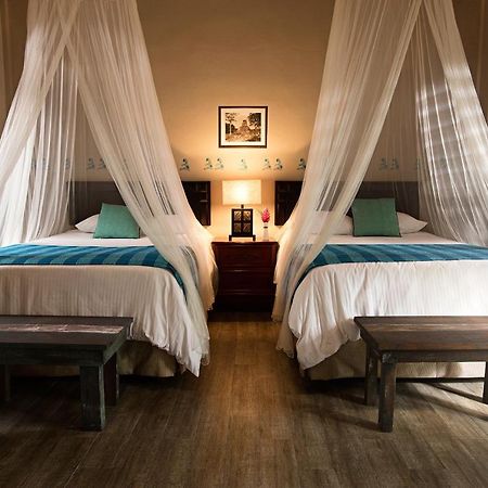 Hotel Jungle Lodge Tikal Kültér fotó