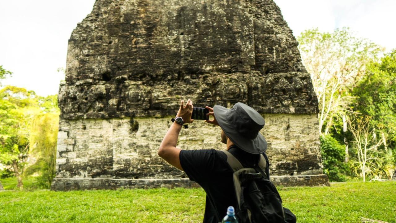 Hotel Jungle Lodge Tikal Kültér fotó