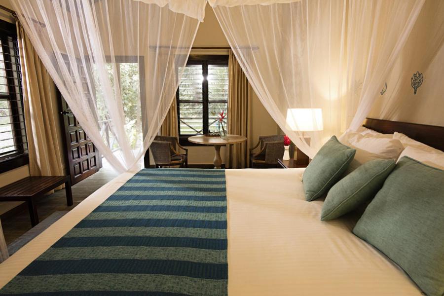 Hotel Jungle Lodge Tikal Kültér fotó